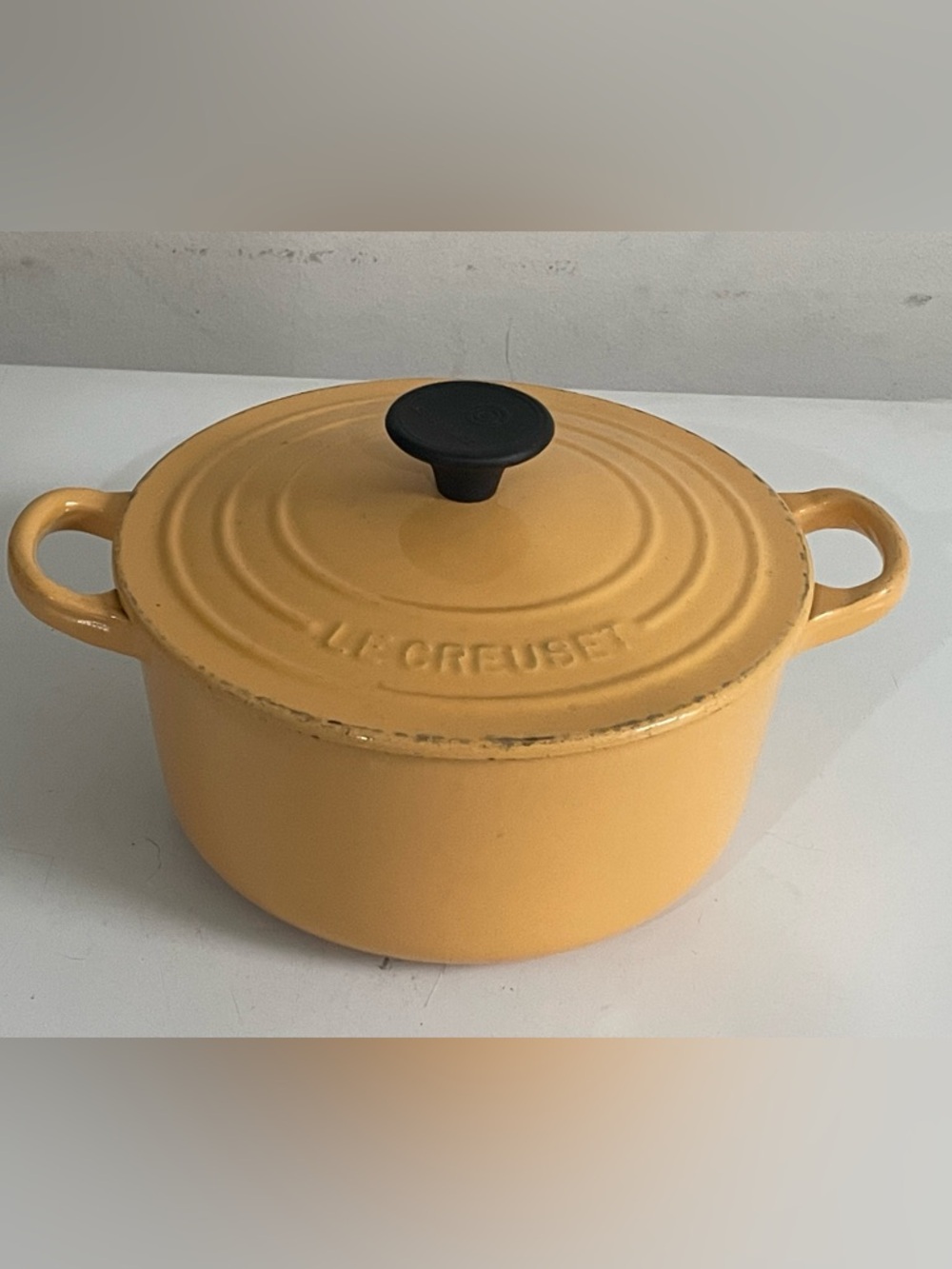 Le Creuset #18 Dutch Oven 2qt Mimosa Yellow Made in France Enameled Cast Iron